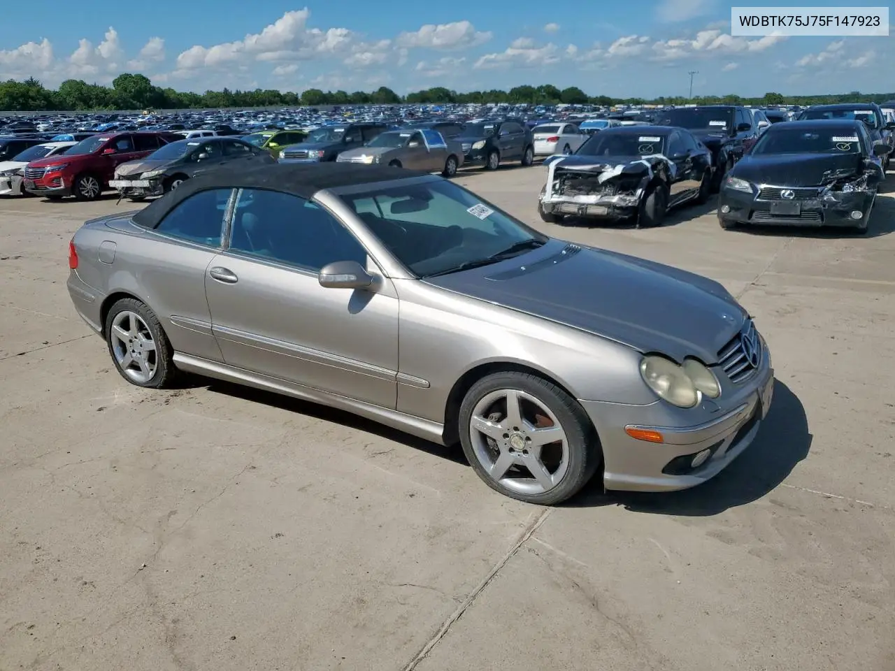 2005 Mercedes-Benz Clk 500 VIN: WDBTK75J75F147923 Lot: 53743485