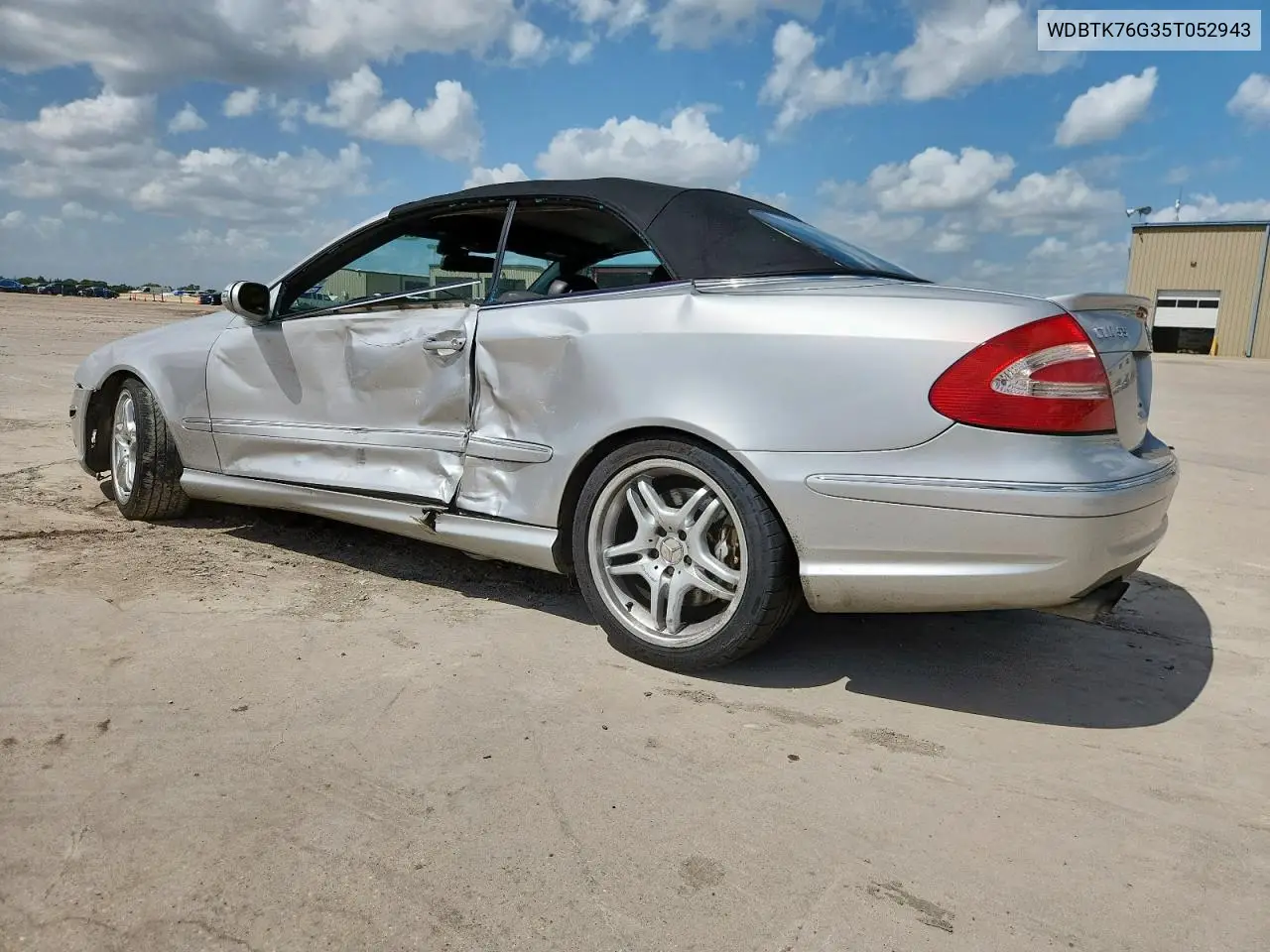 2005 Mercedes-Benz Clk 55 Amg VIN: WDBTK76G35T052943 Lot: 63138205