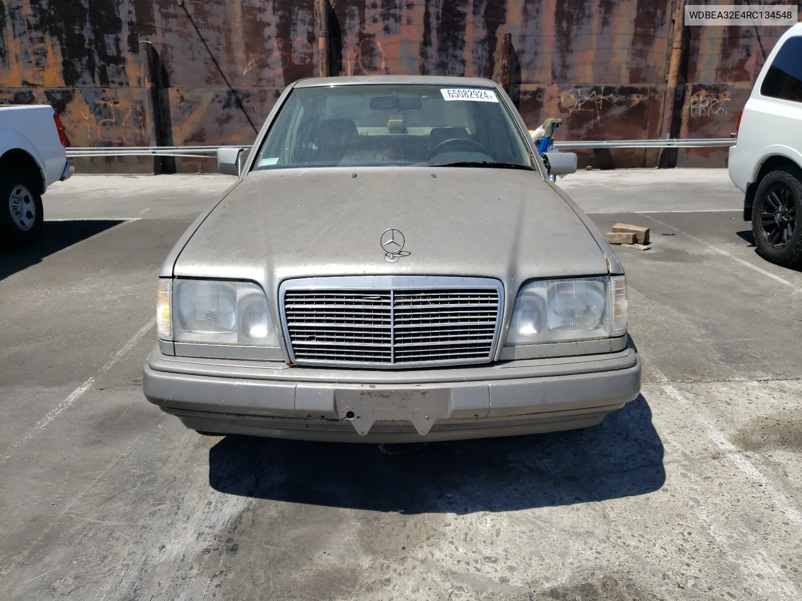 1994 Mercedes-Benz E 320 VIN: WDBEA32E4RC134548 Lot: 65082924