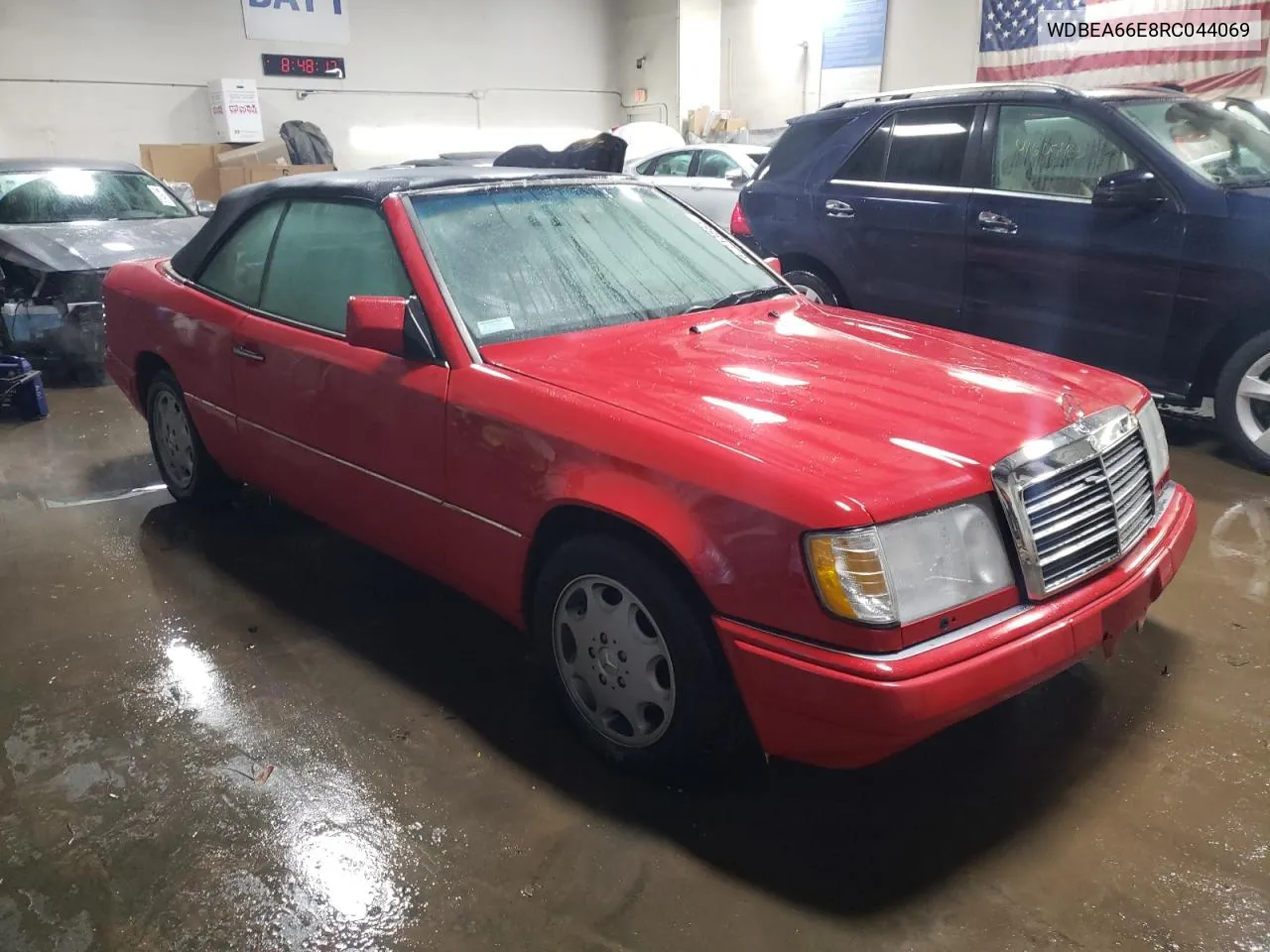 1994 Mercedes-Benz E 320 VIN: WDBEA66E8RC044069 Lot: 87713565