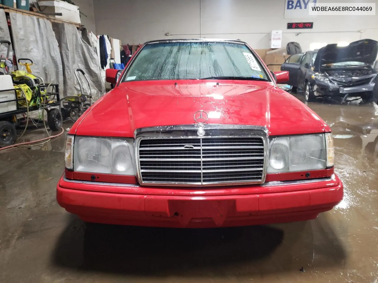 1994 Mercedes-Benz E 320 VIN: WDBEA66E8RC044069 Lot: 87713565