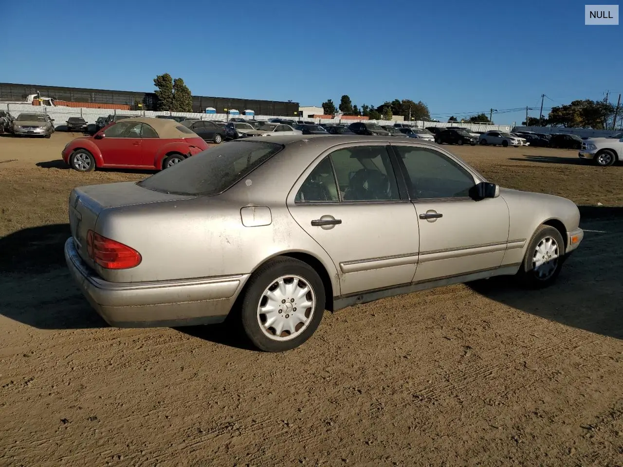 1998 Mercedes-Benz E 320 VIN: WDBJF65F1WA455380 Lot: 48215335