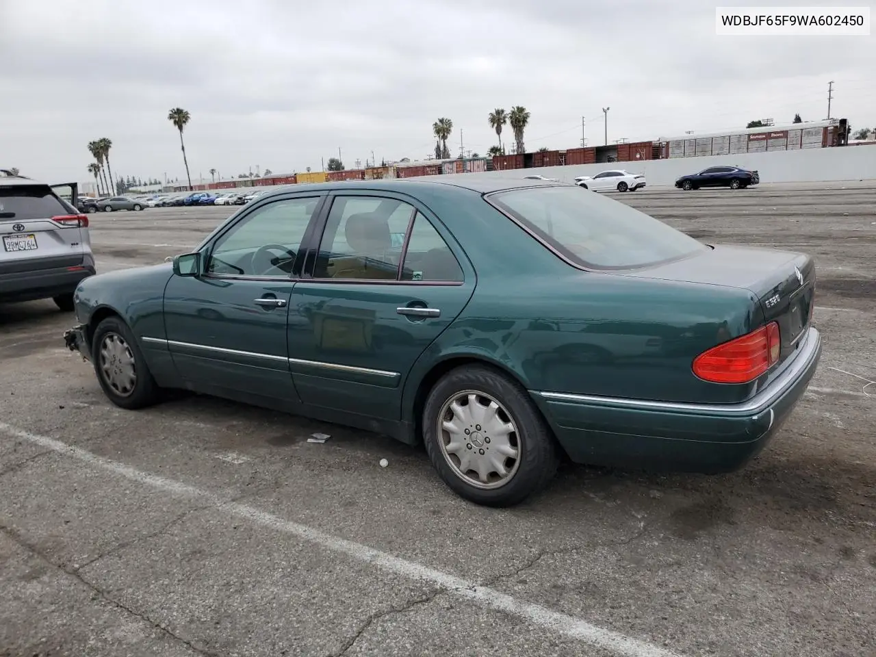 1998 Mercedes-Benz E 320 VIN: WDBJF65F9WA602450 Lot: 53257275
