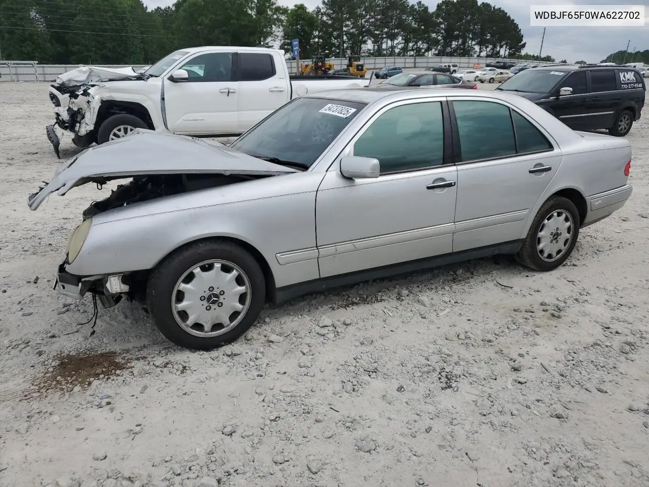 1998 Mercedes-Benz E 320 VIN: WDBJF65F0WA622702 Lot: 54737825