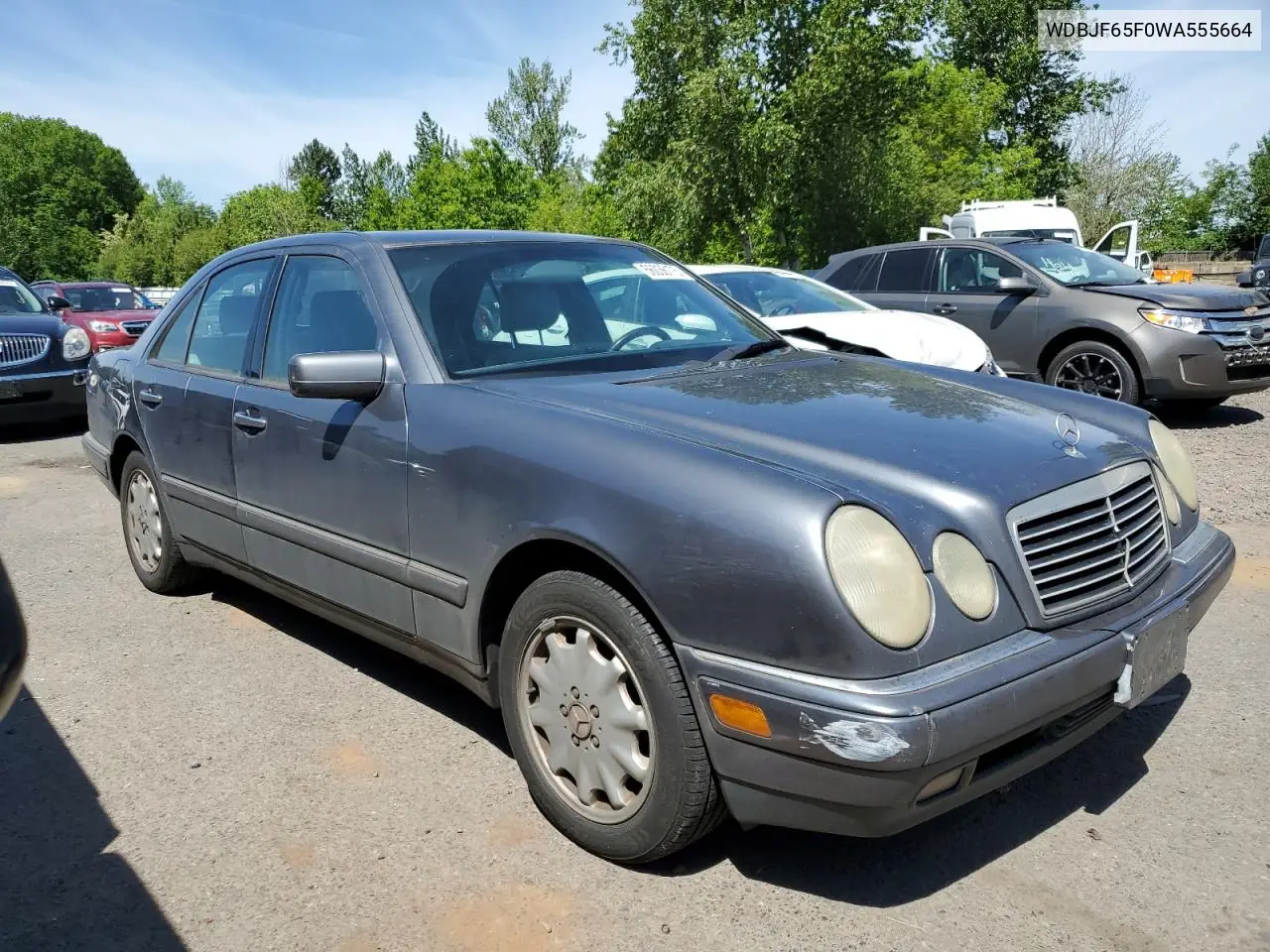 1998 Mercedes-Benz E 320 VIN: WDBJF65F0WA555664 Lot: 56036175