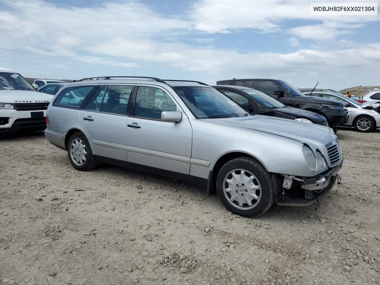 1999 Mercedes-Benz E 320 4Matic VIN: WDBJH82F6XX021304 Lot: 54343735