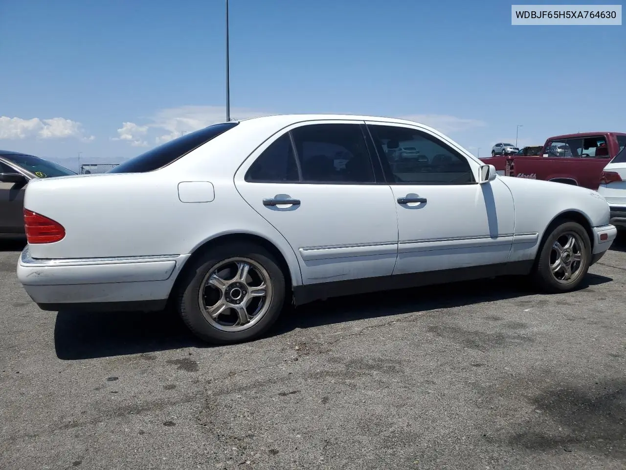 1999 Mercedes-Benz E 320 VIN: WDBJF65H5XA764630 Lot: 60126695