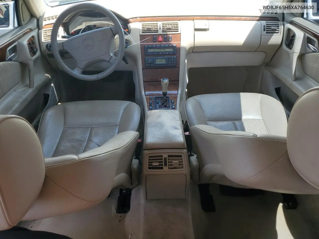 1999 Mercedes-Benz E 320 VIN: WDBJF65H5XA764630 Lot: 60126695
