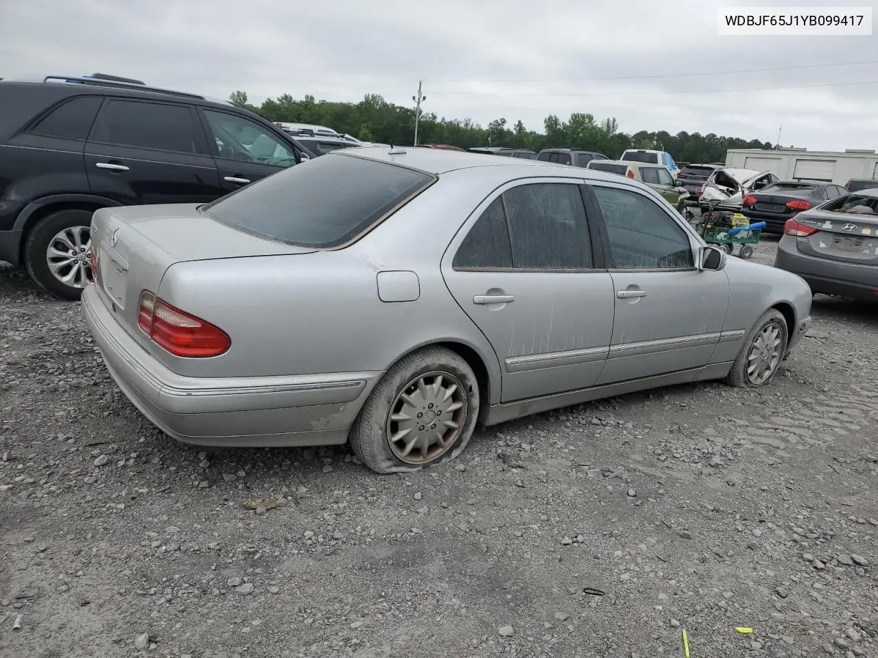 2000 Mercedes-Benz E 320 VIN: WDBJF65J1YB099417 Lot: 54656915