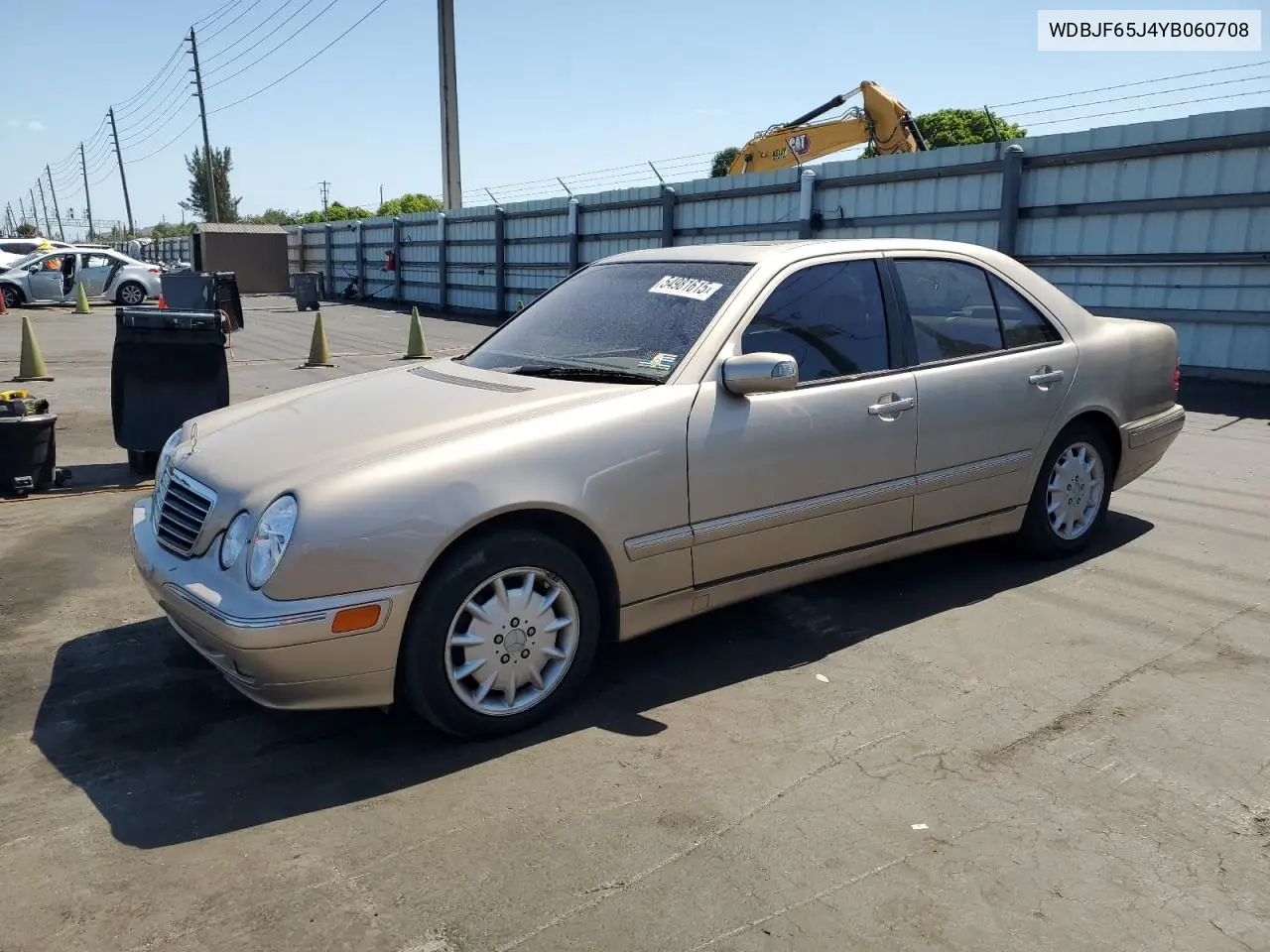 2000 Mercedes-Benz E 320 VIN: WDBJF65J4YB060708 Lot: 54981615
