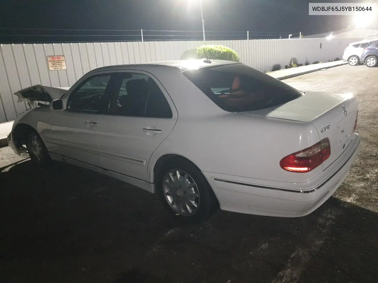 2000 Mercedes-Benz E 320 VIN: WDBJF65J5YB150644 Lot: 56445085
