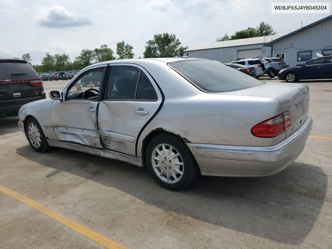 2000 Mercedes-Benz E 320 VIN: WDBJF65J4YB045304 Lot: 59443875