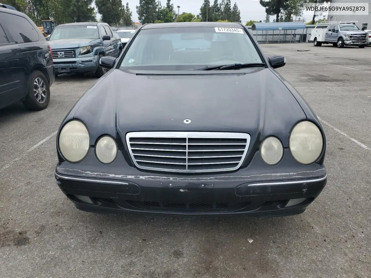 2000 Mercedes-Benz E 320 VIN: WDBJF65G9YA957873 Lot: 61720345