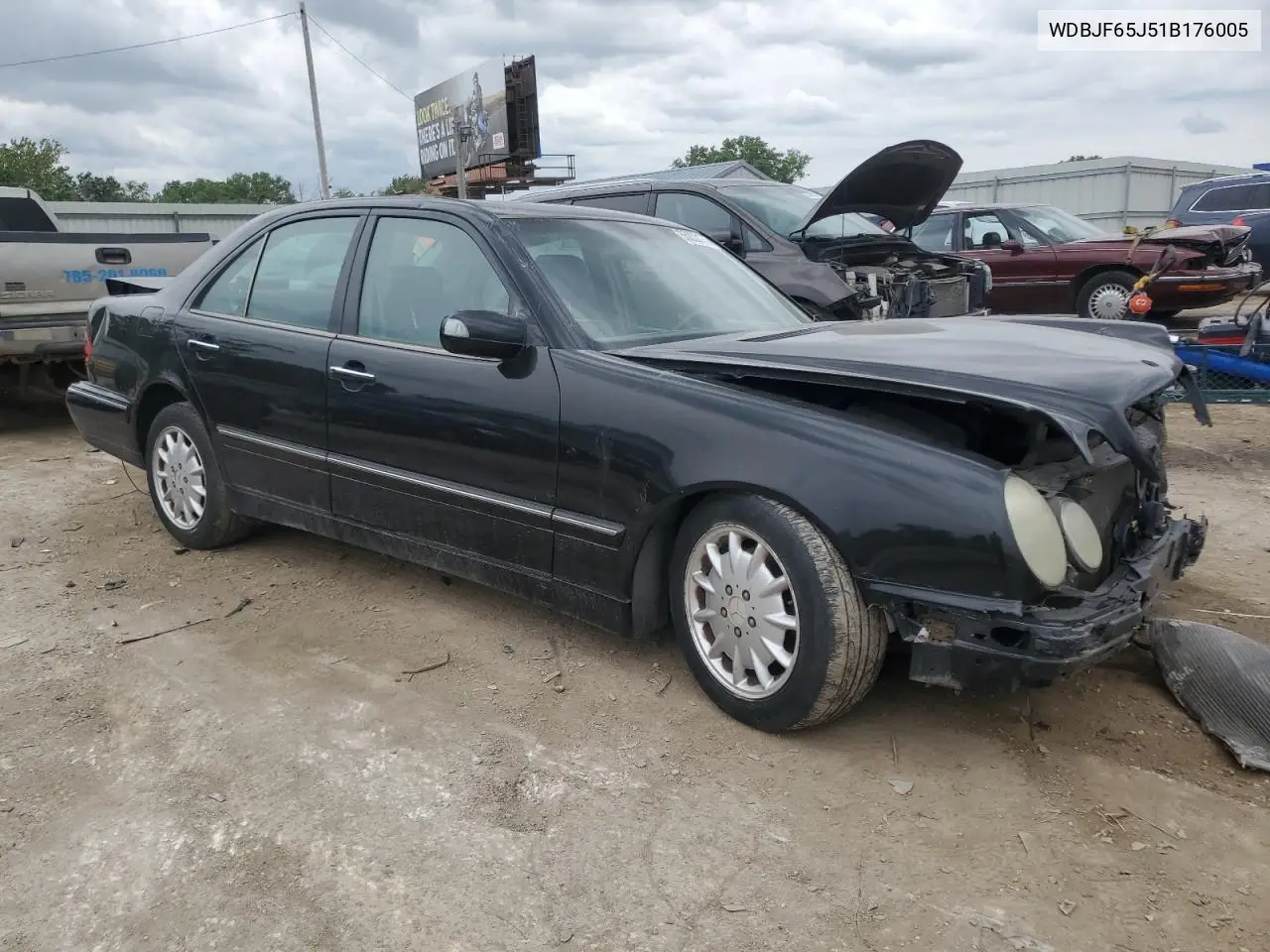 2001 Mercedes-Benz E 320 VIN: WDBJF65J51B176005 Lot: 55833175