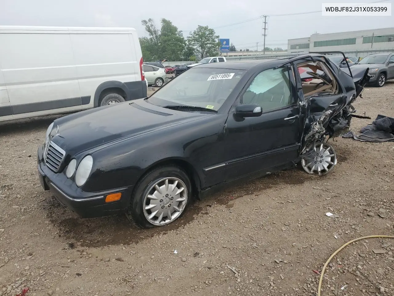 2001 Mercedes-Benz E 320 4Matic VIN: WDBJF82J31X053399 Lot: 60511895