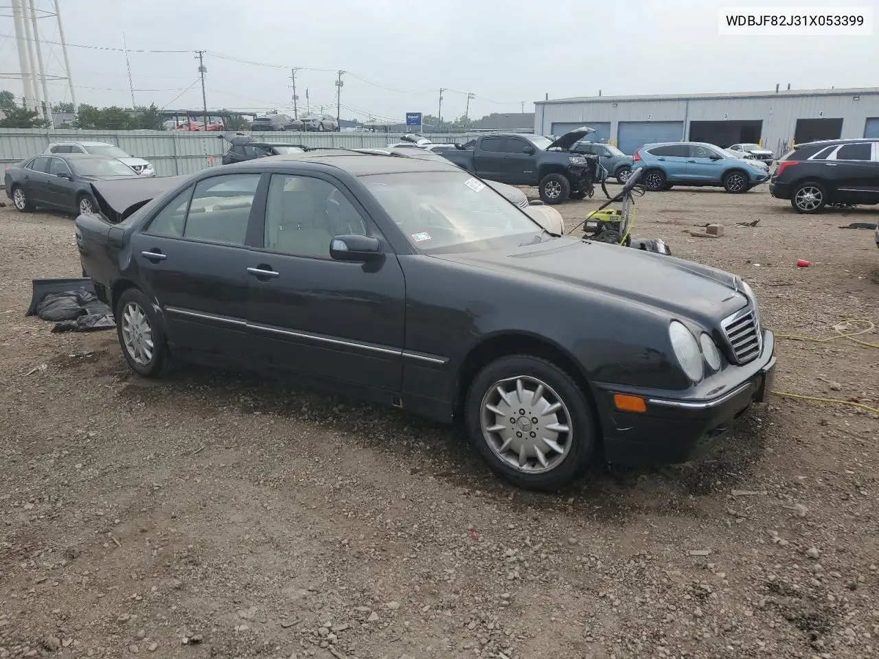 2001 Mercedes-Benz E 320 4Matic VIN: WDBJF82J31X053399 Lot: 60511895