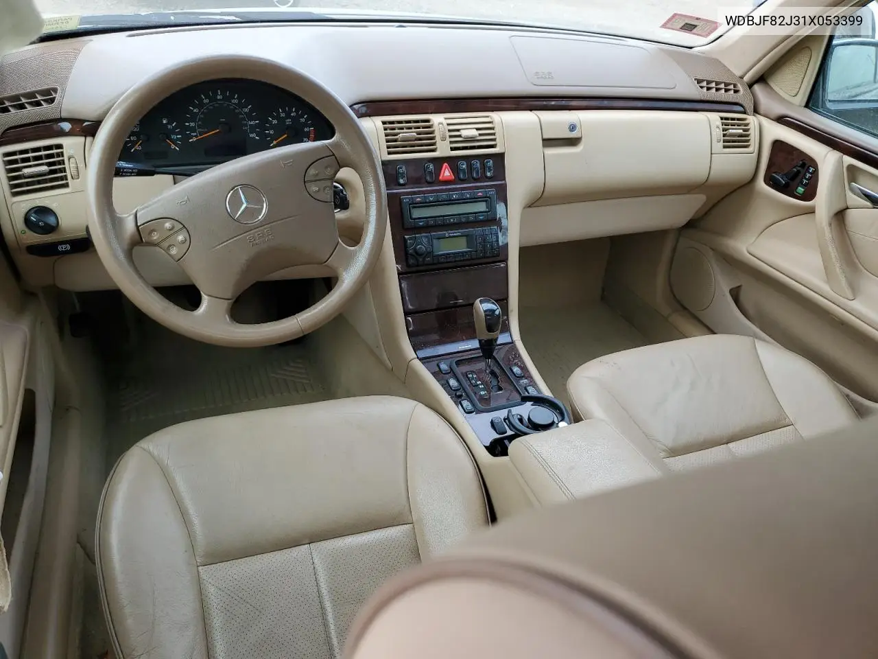 2001 Mercedes-Benz E 320 4Matic VIN: WDBJF82J31X053399 Lot: 60511895