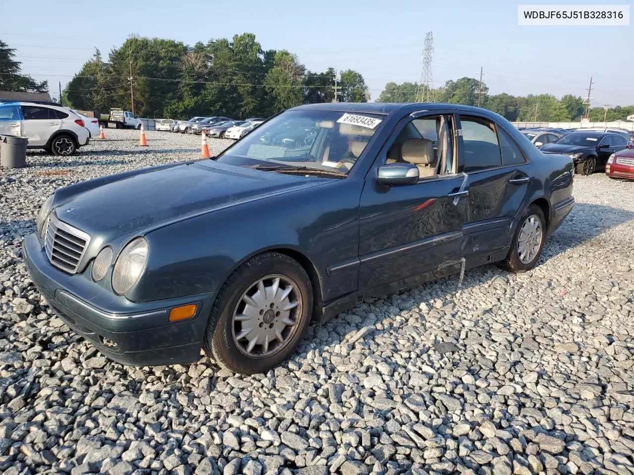 2001 Mercedes-Benz E 320 VIN: WDBJF65J51B328316 Lot: 61693435