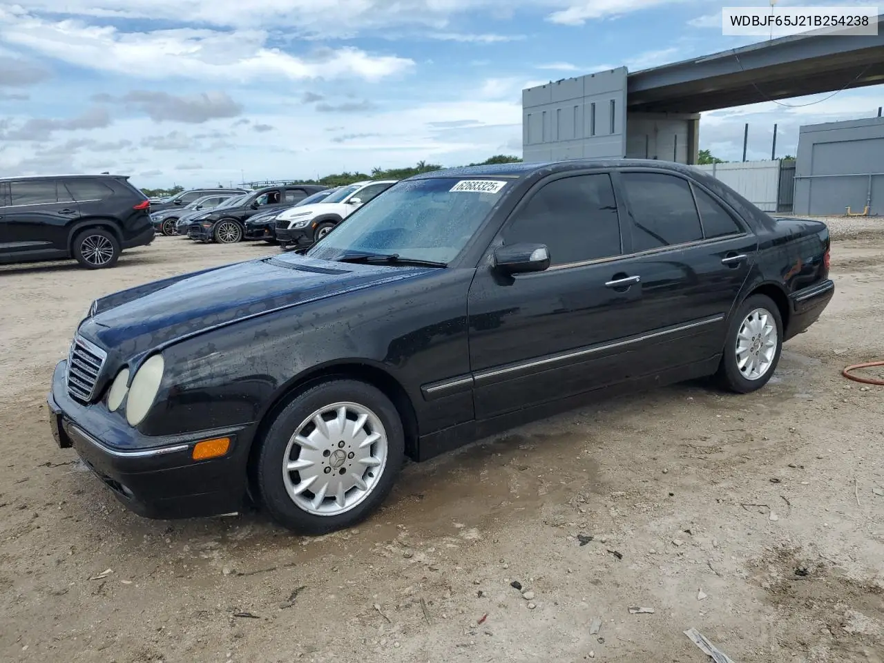 2001 Mercedes-Benz E 320 VIN: WDBJF65J21B254238 Lot: 62683325