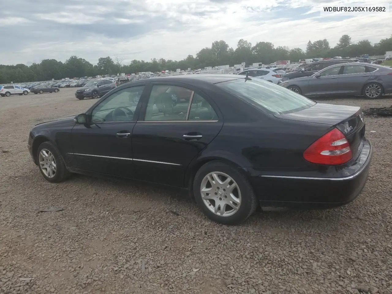 2005 Mercedes-Benz E 320 4Matic VIN: WDBUF82J05X169582 Lot: 61305025