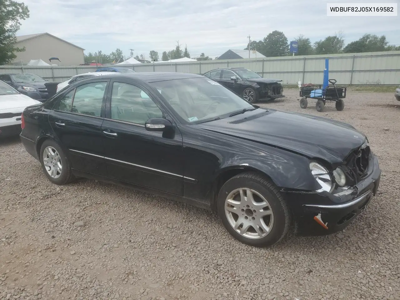 2005 Mercedes-Benz E 320 4Matic VIN: WDBUF82J05X169582 Lot: 61305025