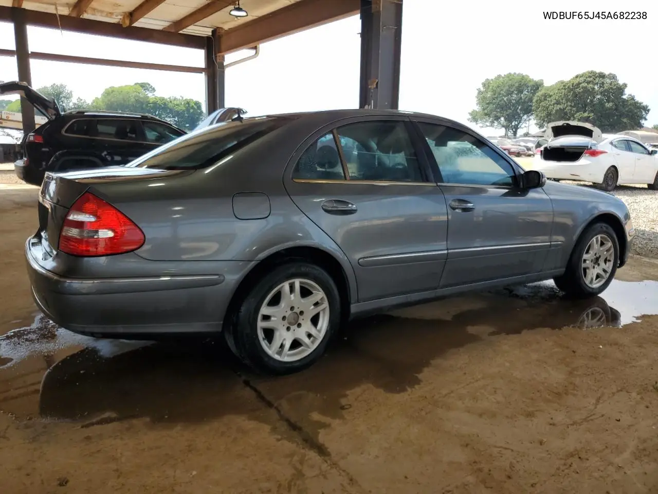 2005 Mercedes-Benz E 320 VIN: WDBUF65J45A682238 Lot: 62180735