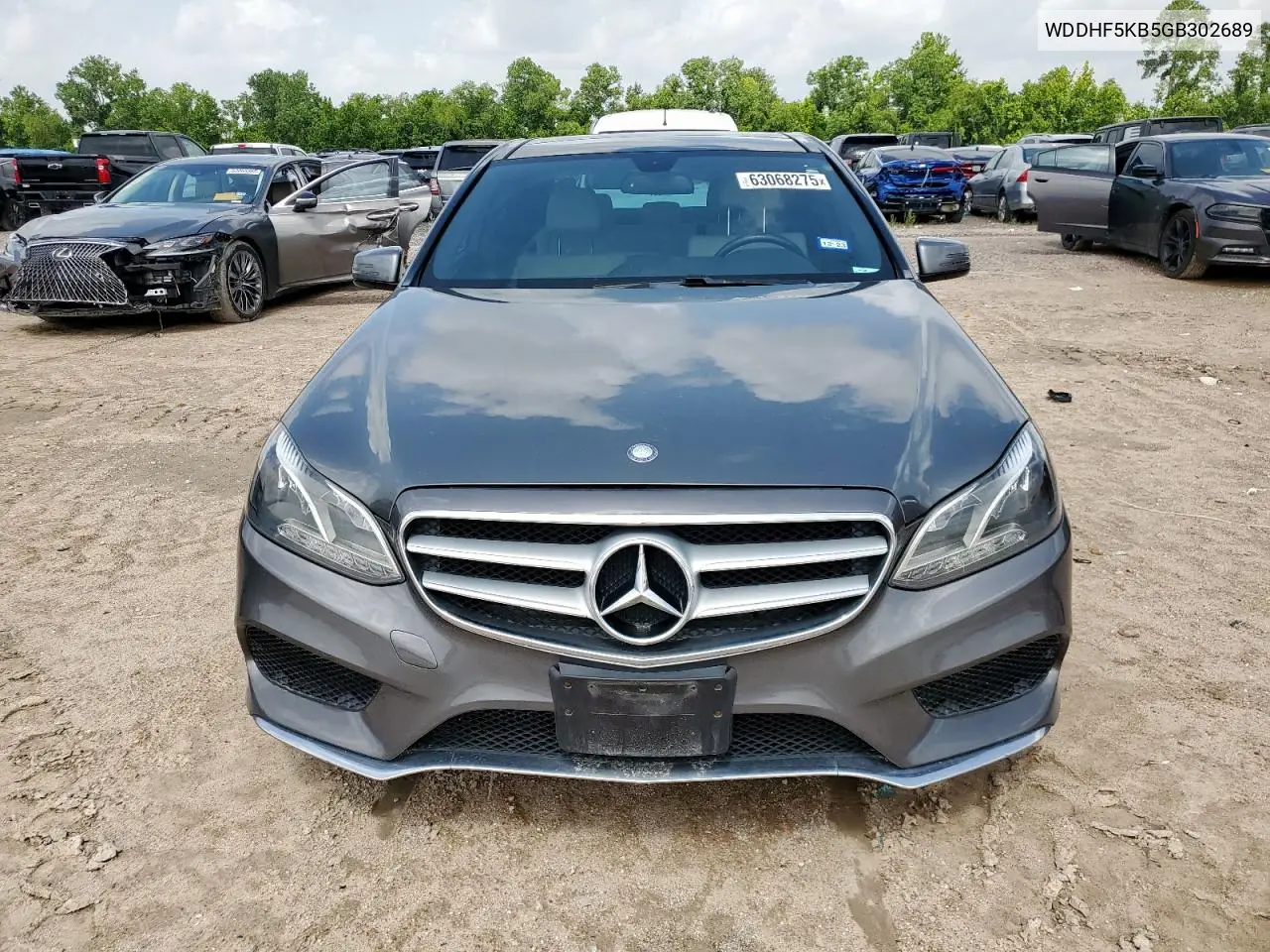 2016 Mercedes-Benz E 350 VIN: WDDHF5KB5GB302689 Lot: 63068275
