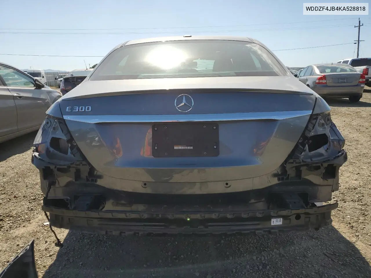 2019 Mercedes-Benz E 300 VIN: WDDZF4JB4KA528818 Lot: 55290625
