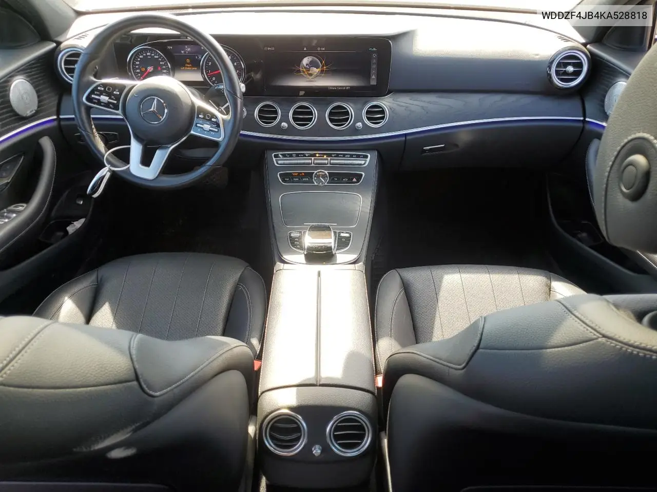 2019 Mercedes-Benz E 300 VIN: WDDZF4JB4KA528818 Lot: 55290625