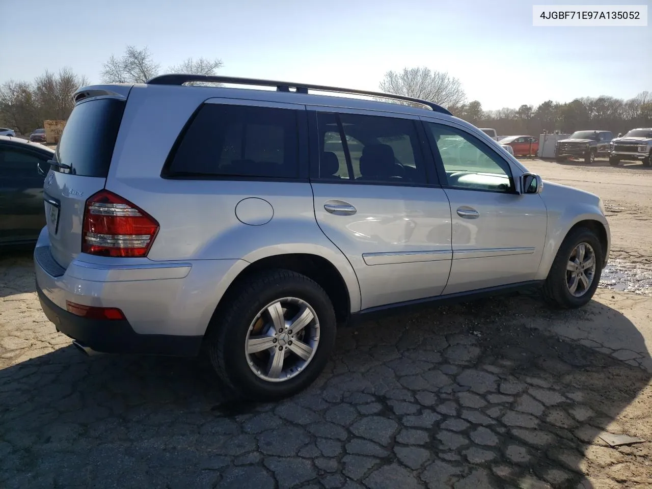 2007 Mercedes-Benz Gl 450 4Matic VIN: 4JGBF71E97A135052 Lot: 42873075