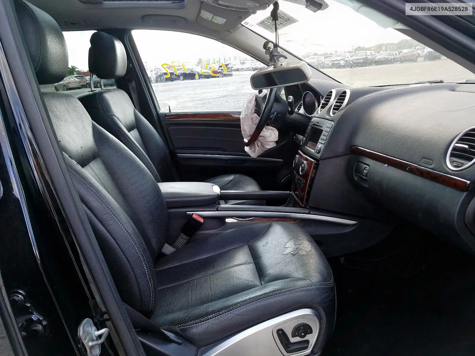 2009 Mercedes-Benz Gl 550 4Matic VIN: 4JGBF86E19A528528 Lot: 36126470