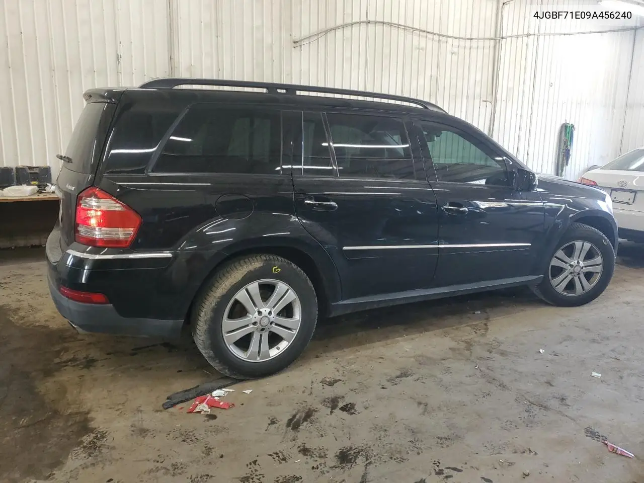 2009 Mercedes-Benz Gl 450 4Matic VIN: 4JGBF71E09A456240 Lot: 49202955