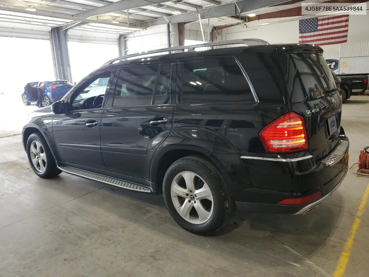 2010 Mercedes-Benz Gl 450 4Matic VIN: 4JGBF7BE5AA539844 Lot: 65139645