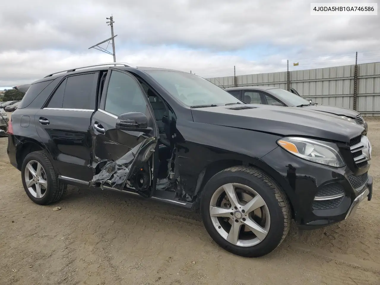2016 Mercedes-Benz Gle 350 4Matic VIN: 4JGDA5HB1GA746586 Lot: 65174745
