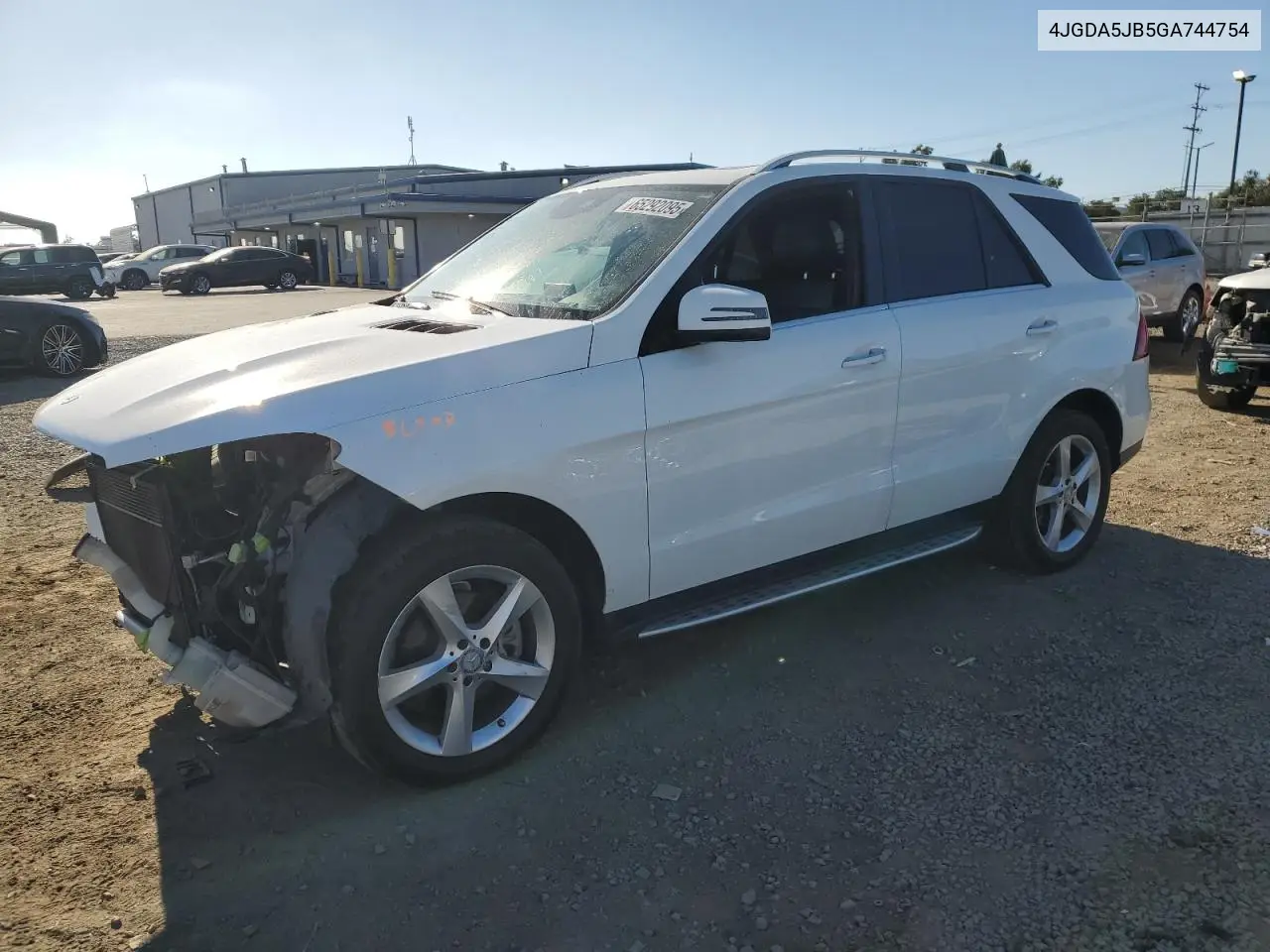 2016 Mercedes-Benz Gle 350 VIN: 4JGDA5JB5GA744754 Lot: 65292095