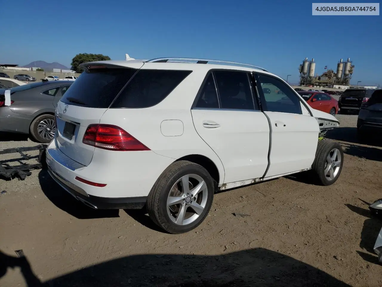 2016 Mercedes-Benz Gle 350 VIN: 4JGDA5JB5GA744754 Lot: 65292095