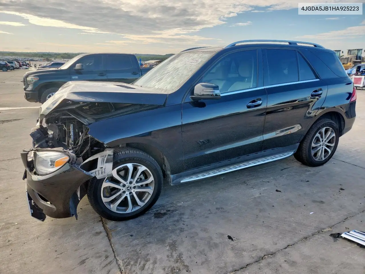 2017 Mercedes-Benz Gle 350 VIN: 4JGDA5JB1HA925223 Lot: 62472225