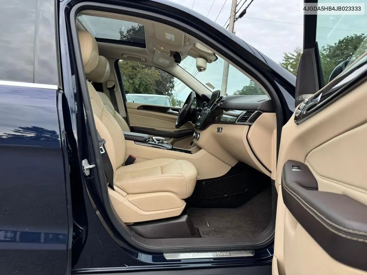 4jgda5hb4jb023333 4JGDA5HB4JB023333 2018 Mercedes-Benz Gle 350 4Matic