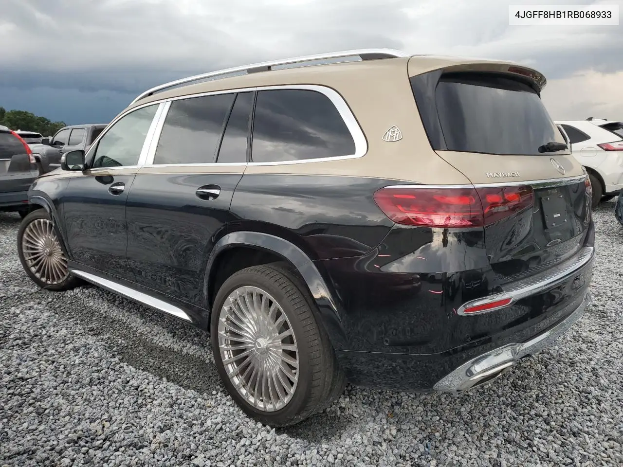 2024 Mercedes-Benz Gls Mercedes-Maybach Gls600 4M VIN: 4JGFF8HB1RB068933 Lot: 61049885