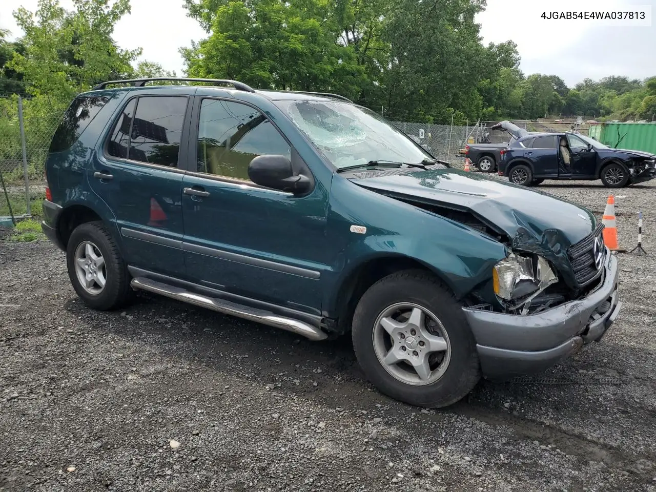 1998 Mercedes-Benz Ml 320 VIN: 4JGAB54E4WA037813 Lot: 63034575