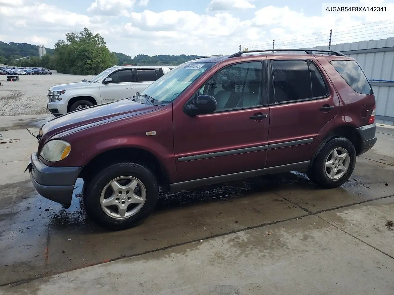 1999 Mercedes-Benz Ml 320 VIN: 4JGAB54E8XA142341 Lot: 63270945