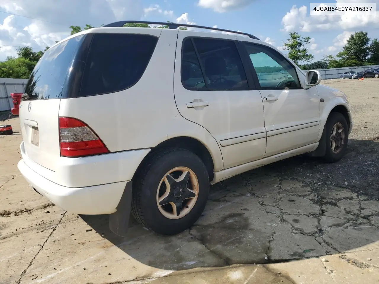 2000 Mercedes-Benz Ml 320 VIN: 4JGAB54E0YA216837 Lot: 64672065