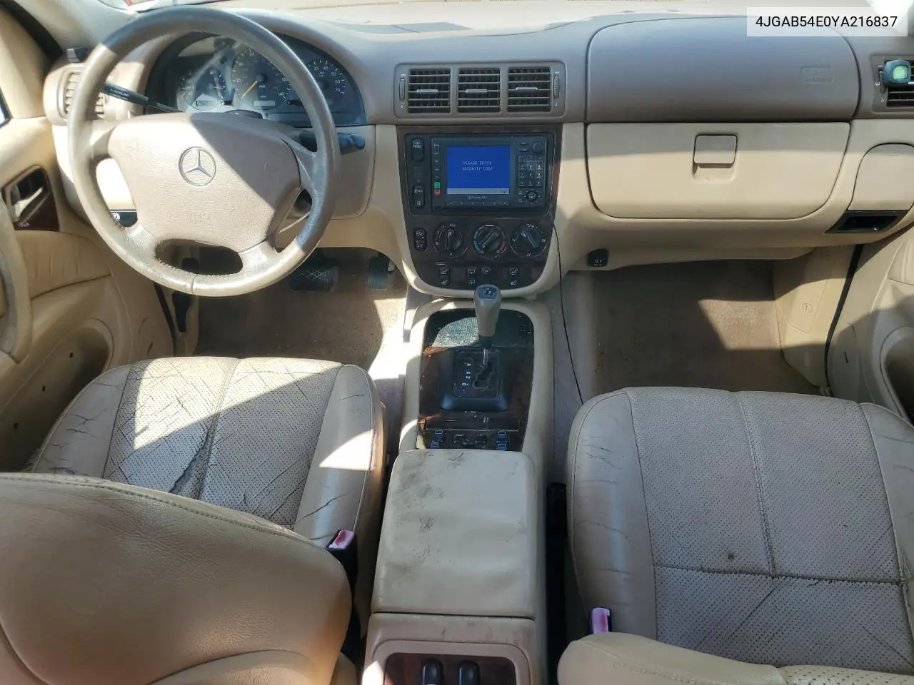 2000 Mercedes-Benz Ml 320 VIN: 4JGAB54E0YA216837 Lot: 64672065