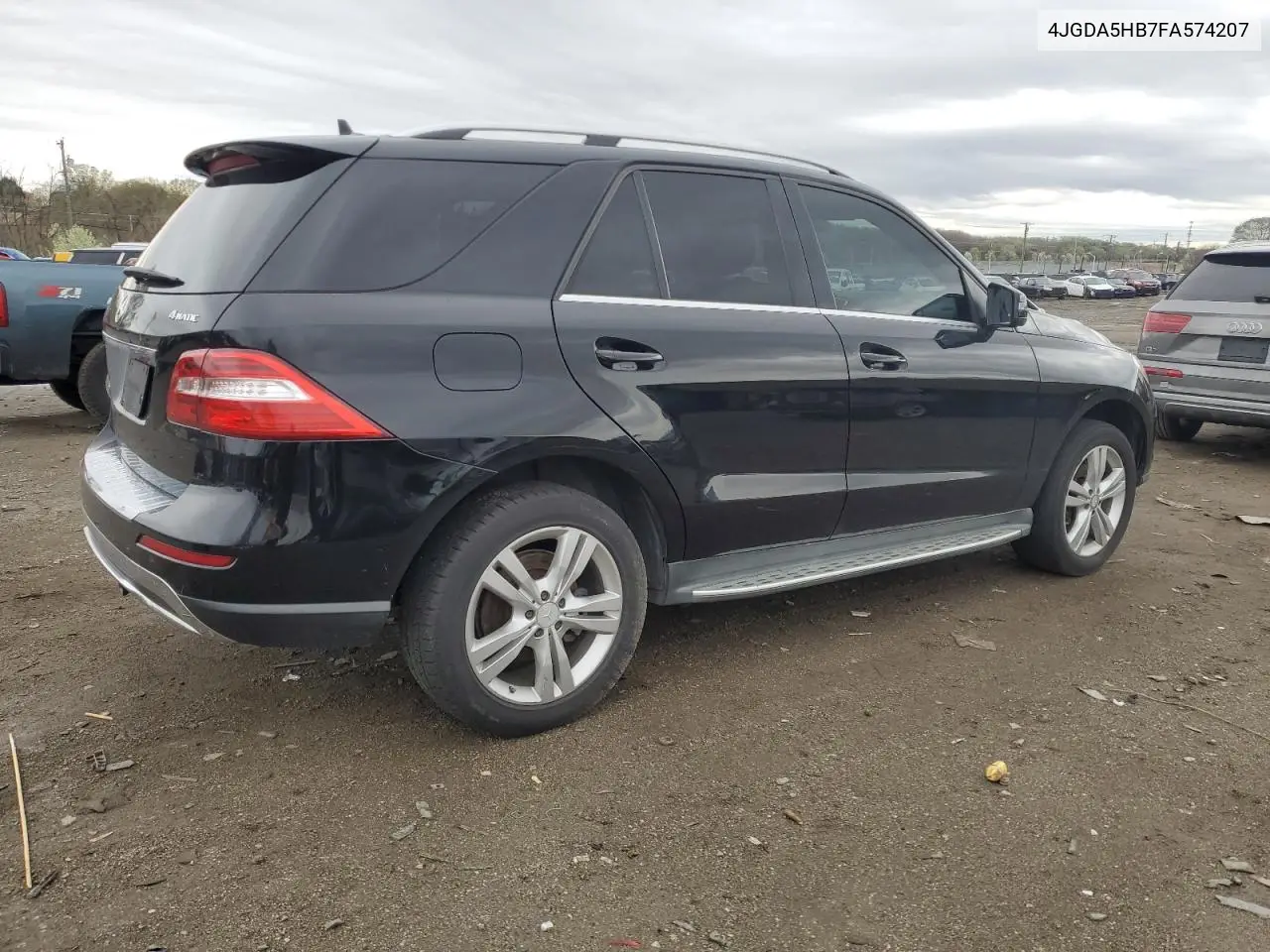 2015 Mercedes-Benz Ml 350 4Matic VIN: 4JGDA5HB7FA574207 Lot: 51811865