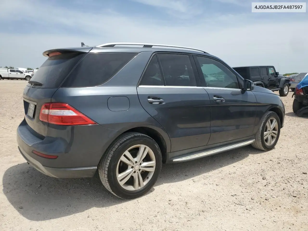 2015 Mercedes-Benz Ml 350 VIN: 4JGDA5JB2FA487597 Lot: 56939805