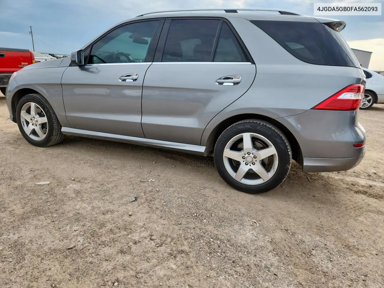 2015 Mercedes-Benz Ml 400 4Matic VIN: 4JGDA5GB0FA562093 Lot: 62386795
