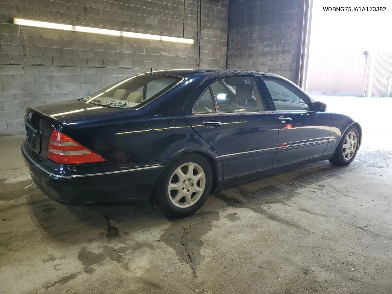 2001 Mercedes-Benz S 500 VIN: WDBNG75J61A173382 Lot: 56143675