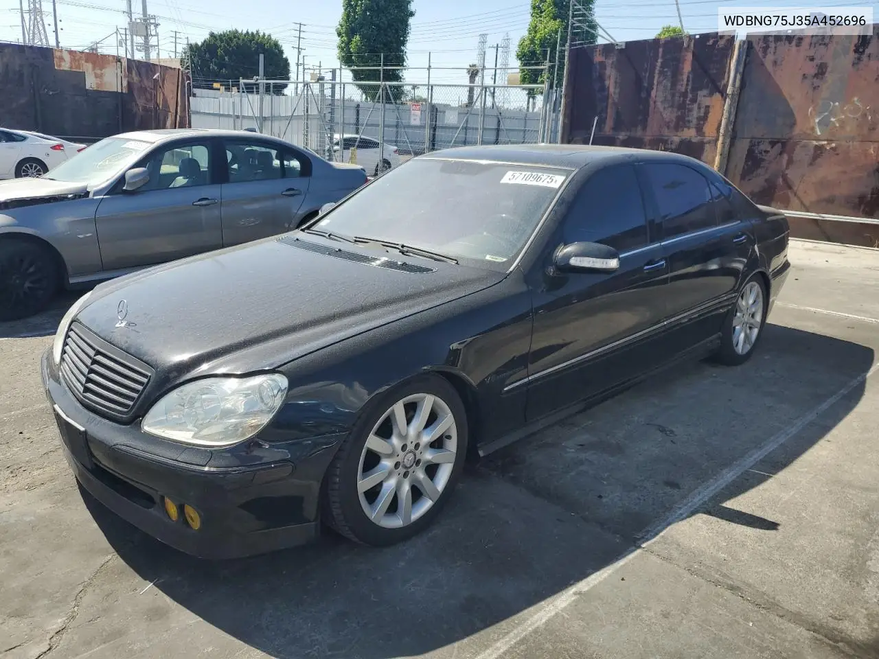 2005 Mercedes-Benz S 500 VIN: WDBNG75J35A452696 Lot: 57109675