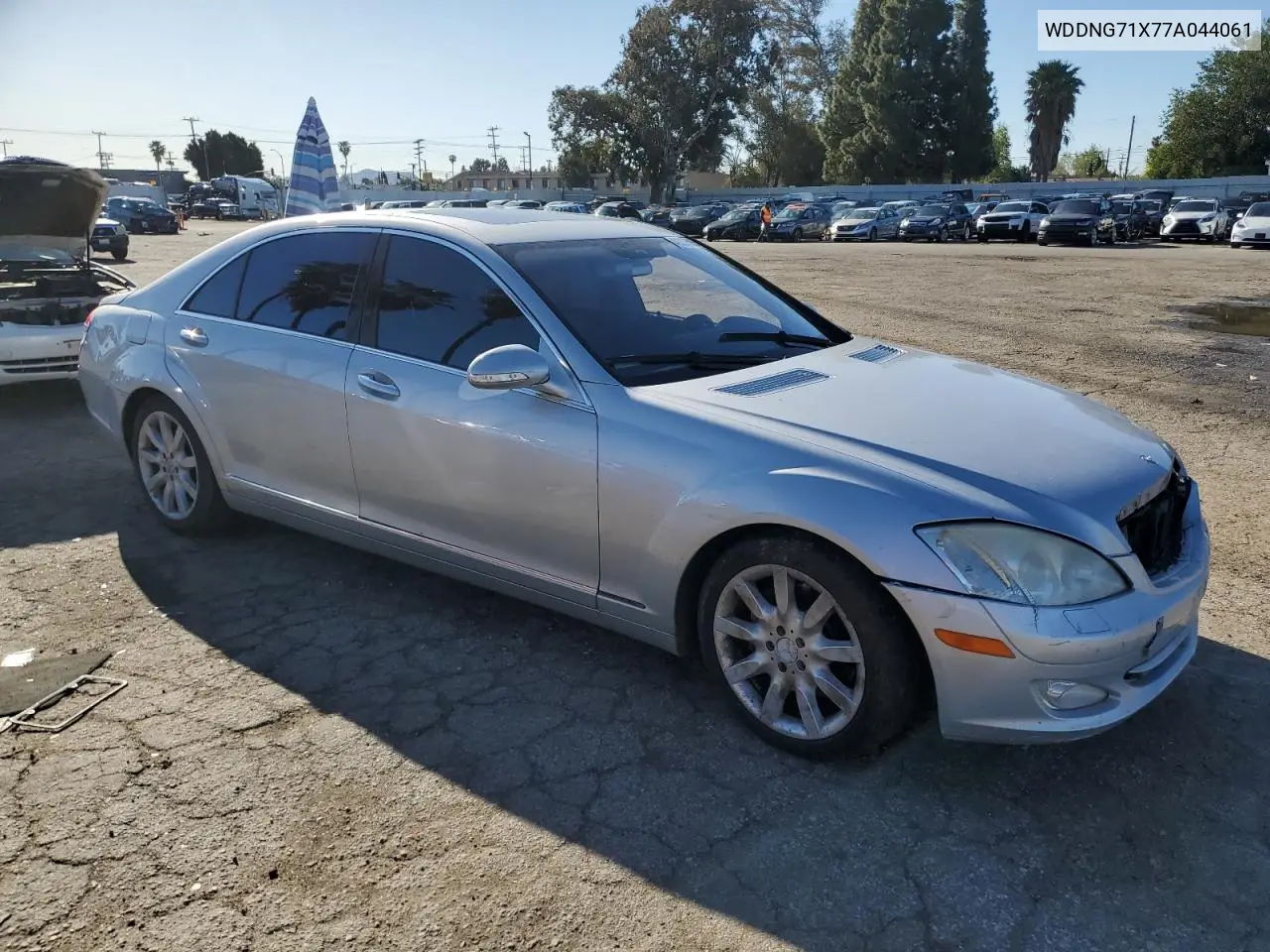 2007 Mercedes-Benz S 550 VIN: WDDNG71X77A044061 Lot: 49353515