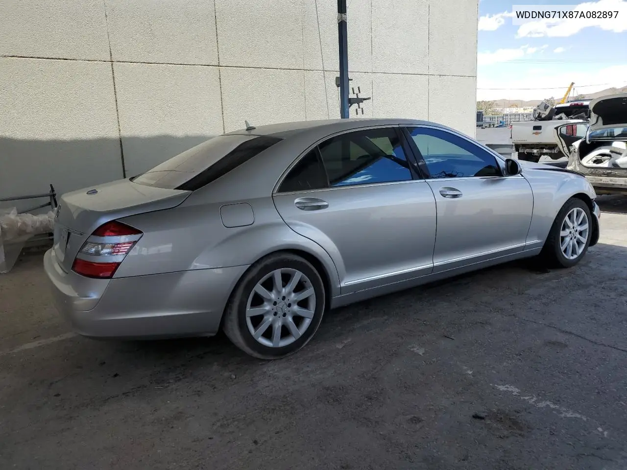 2007 Mercedes-Benz S 550 VIN: WDDNG71X87A082897 Lot: 53821795
